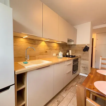 Jednosci Narodowej Urban By Bookinghost Apartman Wrocław