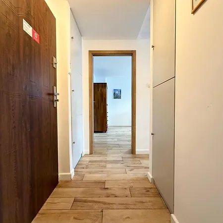 Jednosci Narodowej Urban By Bookinghost Apartman *